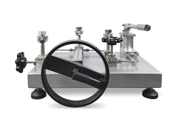 DY-YL6T臺(tái)式壓力真空泵(-0.095-6)MPa